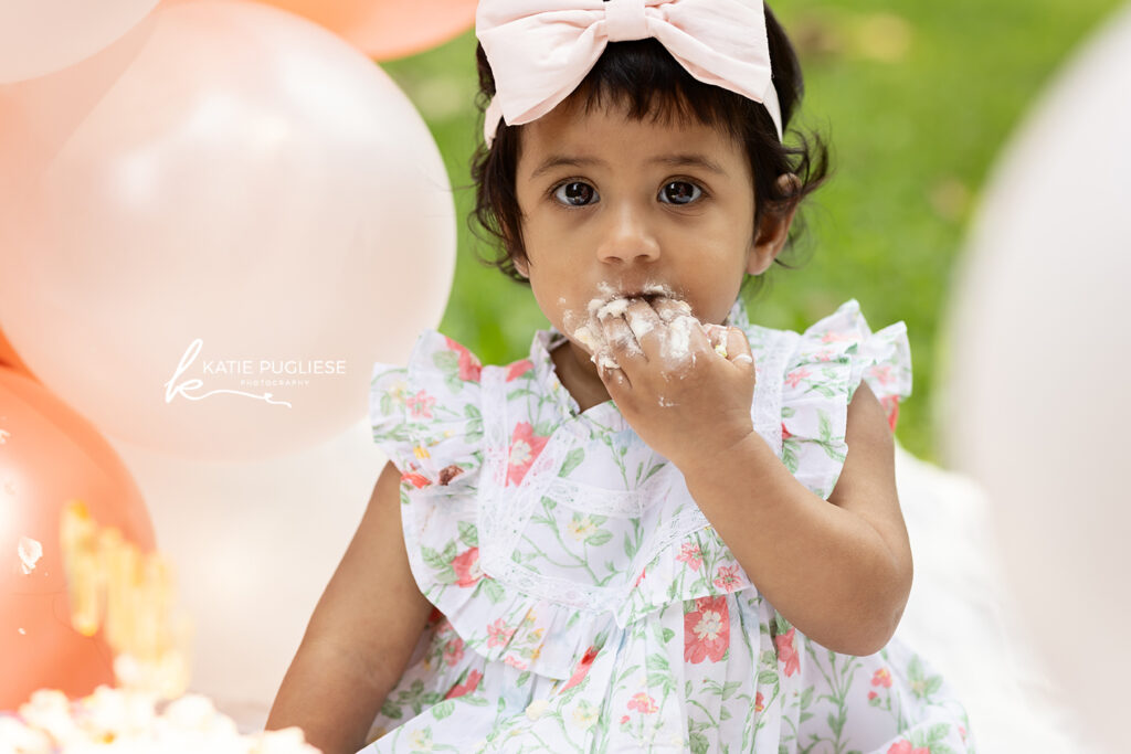 First birthday cake smash photo session