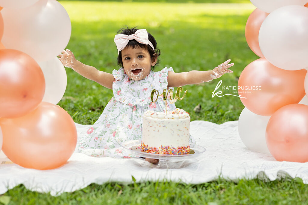 First birthday cake smash photo session