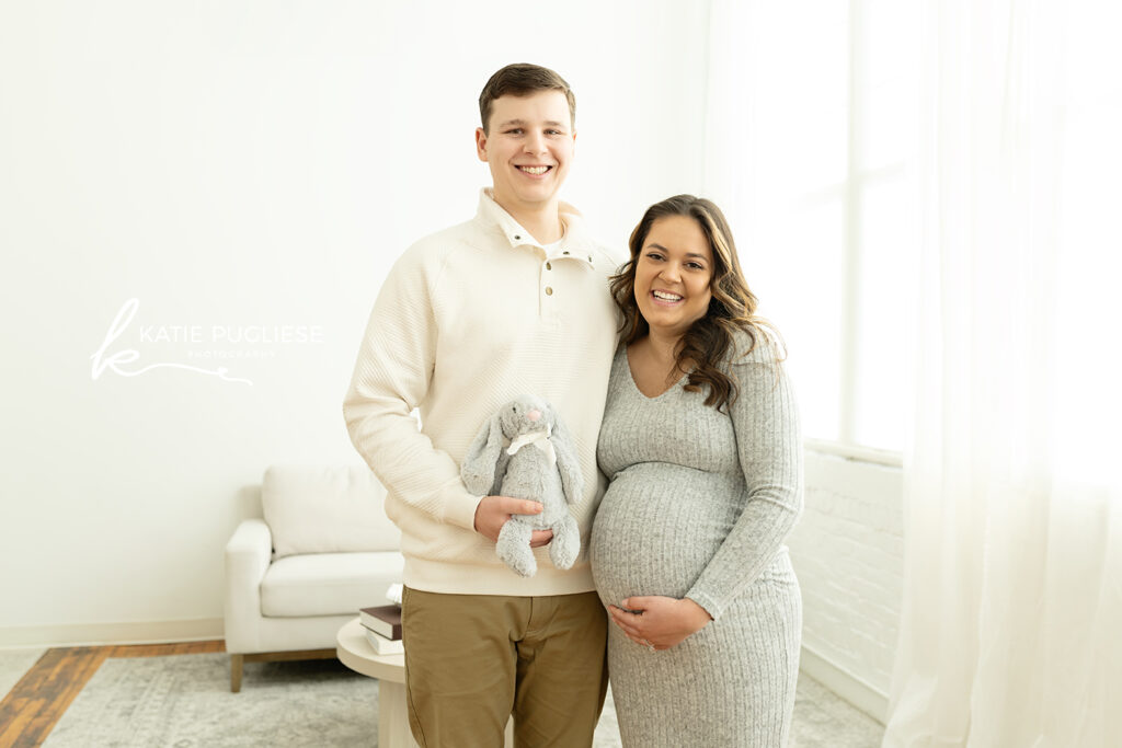 Hebron CT Maternity photographer