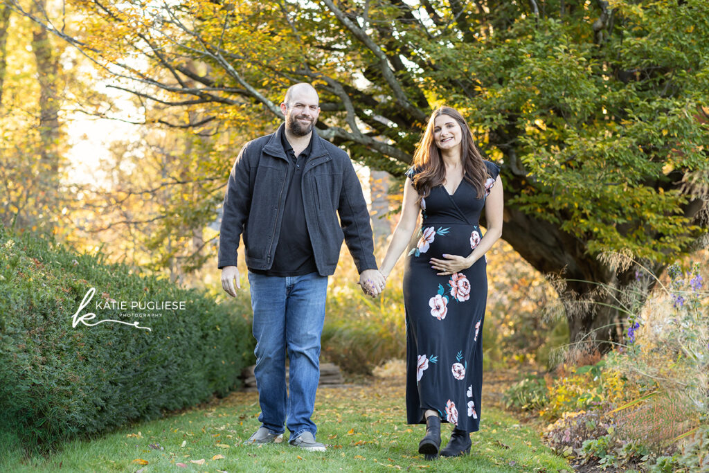 fall maternity photo session