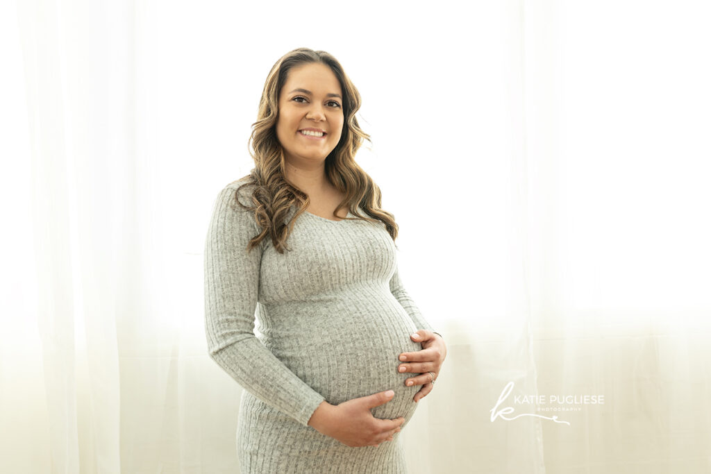 Hartford CT Maternity photographer