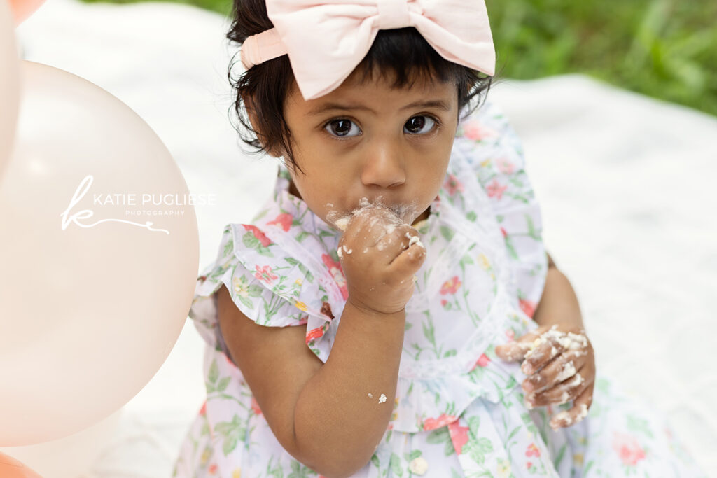 First birthday cake smash photo session